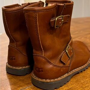 Ugg kids boots